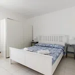Guesthost - Two-levels With Terrace And Parking Apartmán